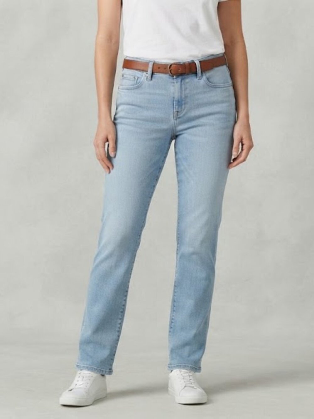 Levi's 314 Shaping Straight Light Wash Straight Leg Jeans